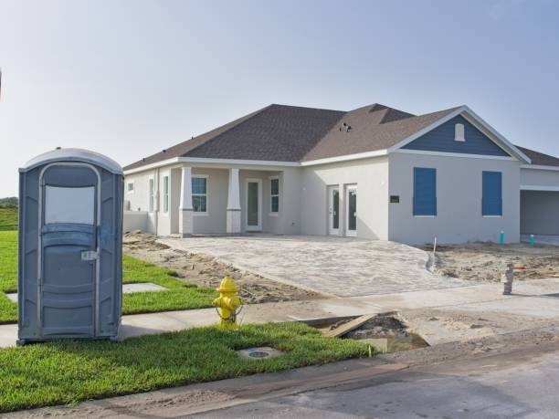 Porta potty delivery and setup in Ovilla, TX